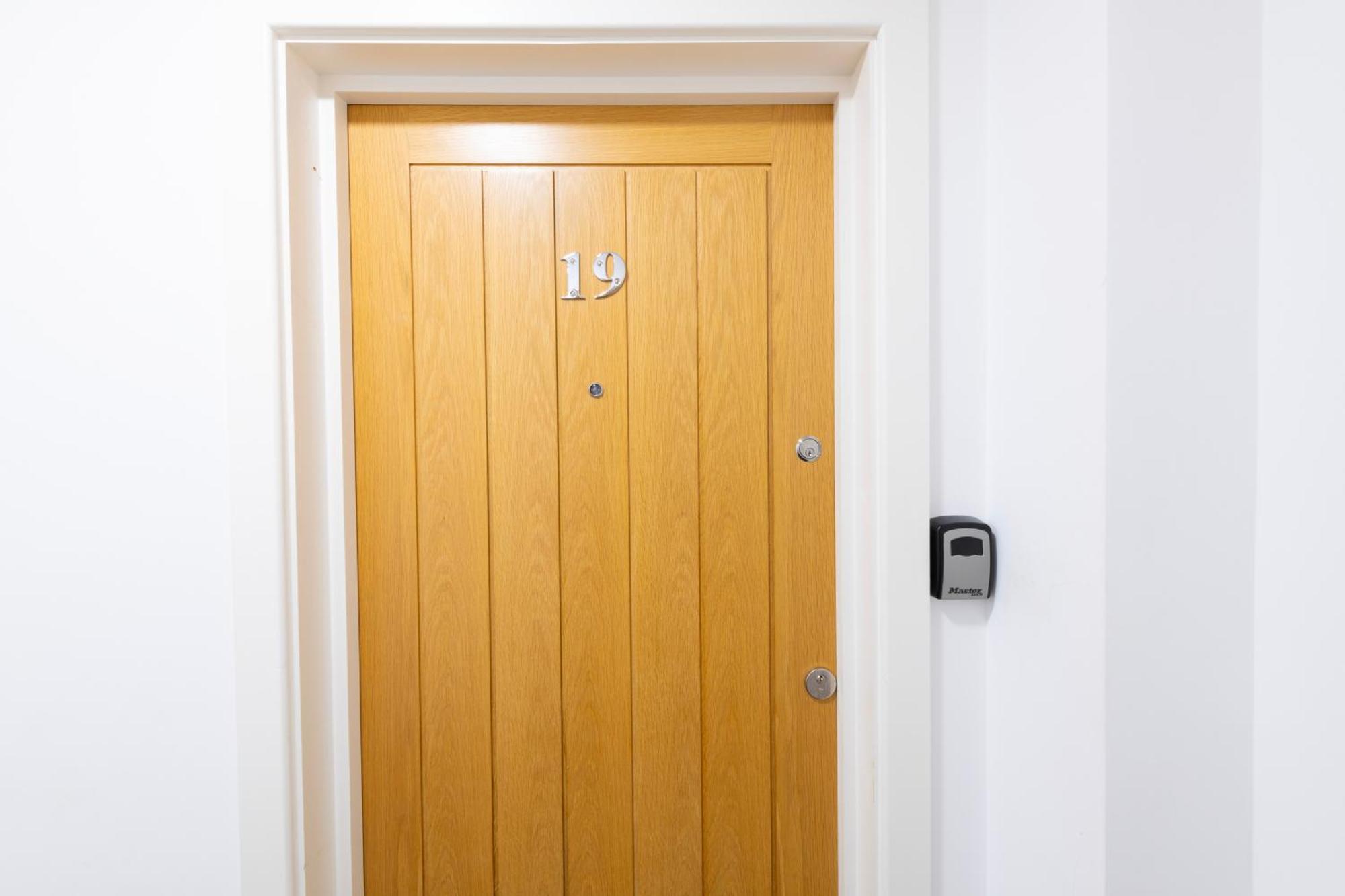 Cosy Abbey Yard By Prescott Apartments Abingdon-on-Thames Bagian luar foto